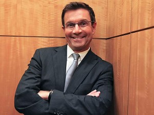 Just chilling in a corner, going to do some weather, no big deal.