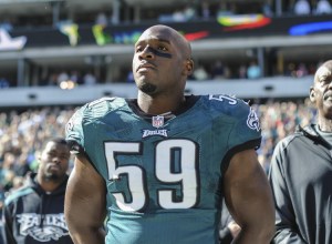 demeco-ryans-reps-alabama-during-sunday-night-football-intro-roll-tide
