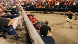 17_zack_snagging_ball91871