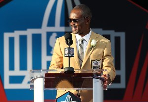 2016 Hall of Fame Football